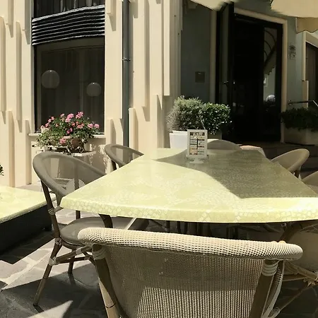 Arpa Hotel 3*